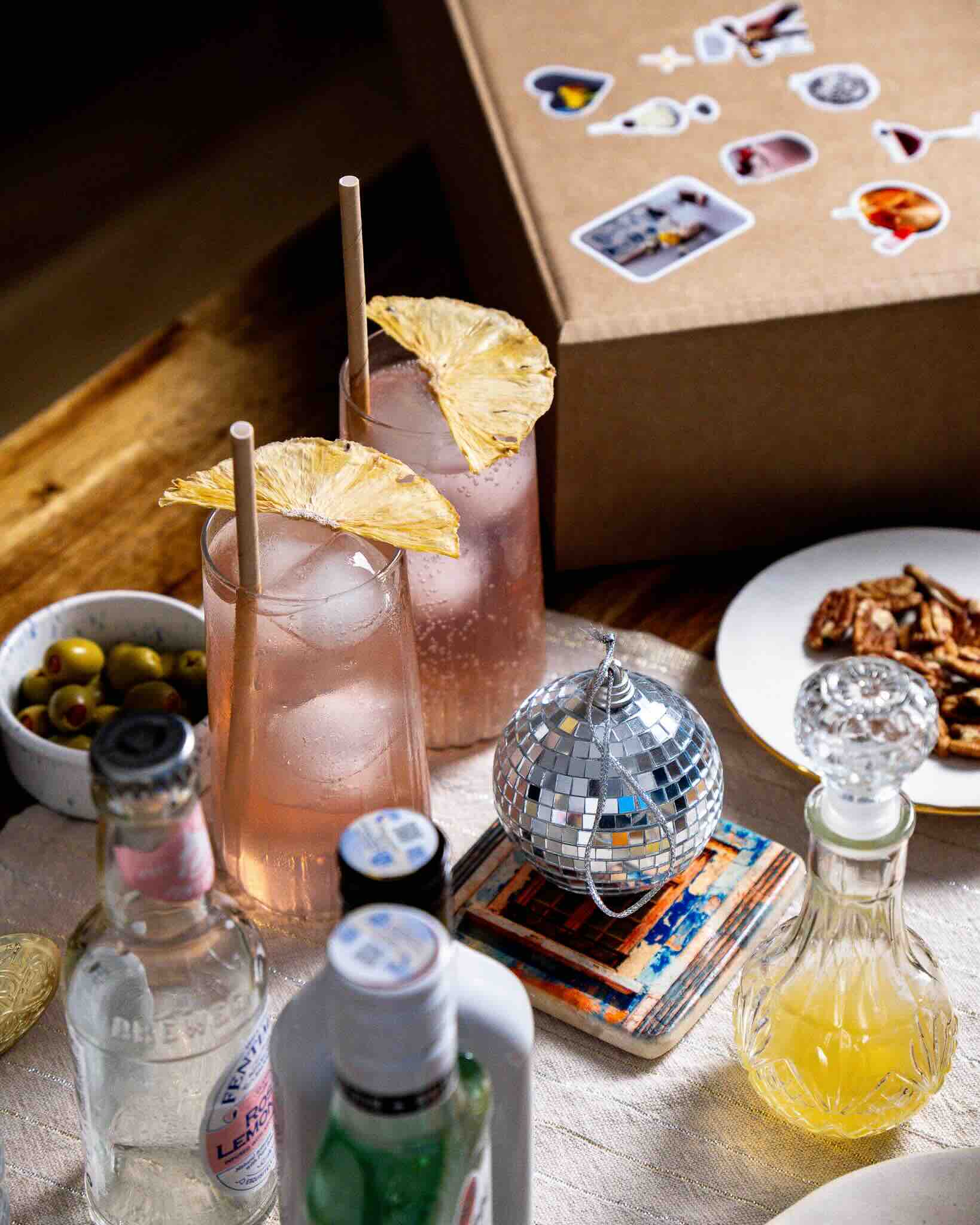 Premium Cocktail Box - View 1